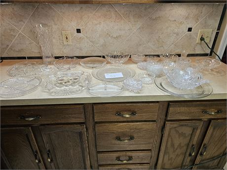 Large Lot of Clear Glass & Crystal:Bowls/Vase/Platters & More