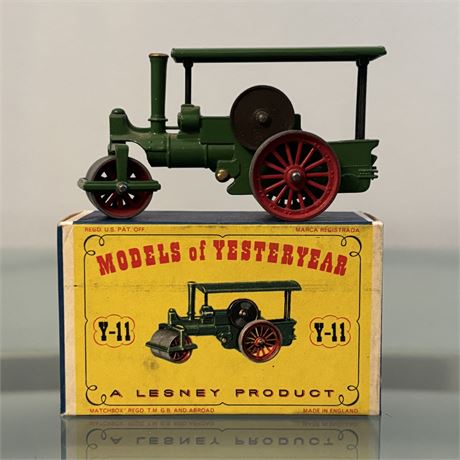 Lesney Matchbox Models of Yesteryear No. 11 Road-Roller w/ Box