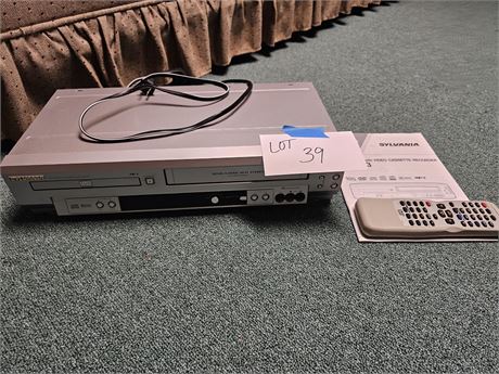 Sylvania DVD Video Cassette Recorder