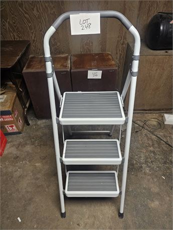 Gorilla Ladder Step Stool
