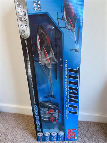 Titan F1 Lift-Off RC Helicopter Toy - New In Box