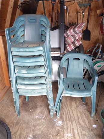 Plastic Stackable Outdoor Chairs