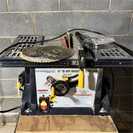 Chicago Electric 10" 13 Amp Table Saw