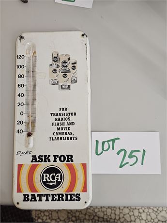 RCA Batteries Metal Thermometer