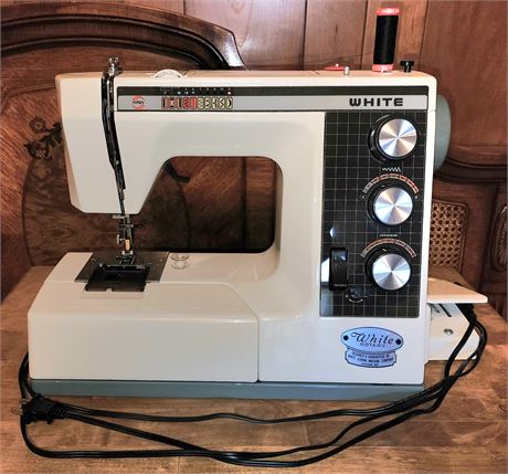 White Rotary Sewing Machine