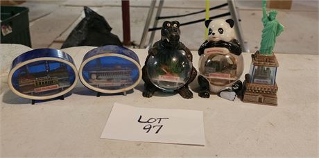 Vintage Souvenir Snow Globes-  DC, Florida, New York, Ohio & More