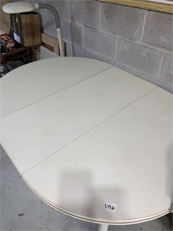 White Oval Shaped Extendable Art Deco Dining Table