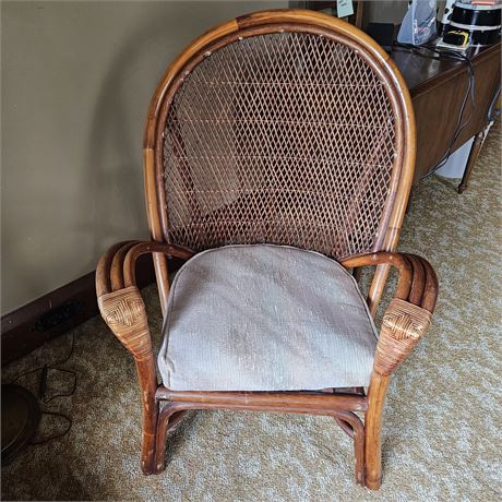 Rattan Fan Back Vintage Accent Chair