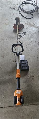 Worx 40V Weed Wacker With Batteries & Charger
