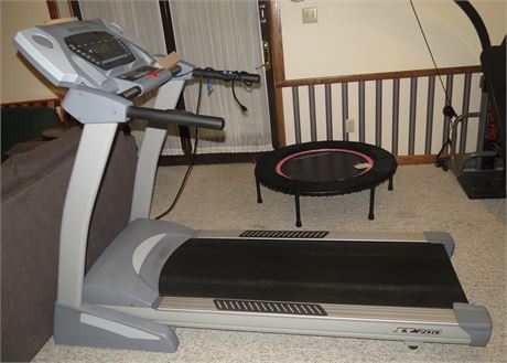 Spirit XT-200 Treadmill