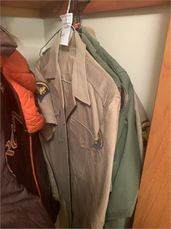 Vietnam Era U.S. Army Khaki Shirt Quarter Sleeve & Green OG-107 Fatigue Shirt