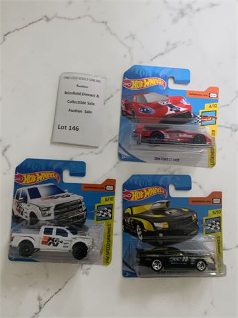 Hot Wheels 50th Anniv 2015 Ford GT Race, 2015 Ford F-150 & 68 Mercury Cougar