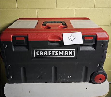 Like New Craftsman Heavy Duty Tool Box With Multiple Tools