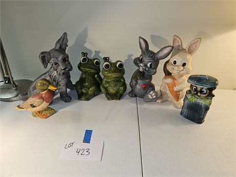 Mixed Ceramic Lot: Frogs / Rabbits / Dog & Cat