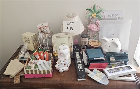 Mixed Decor Lot : Banks / Garden / Frames & More