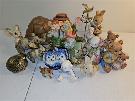 Nice Mixed Figurine Lot: Different Animals / Sizes & Makers
