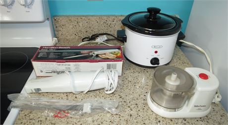 Small Crock Pot, Electric Knife, Chopper