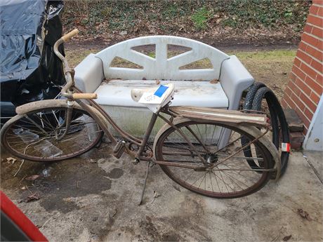 Vintage Fleetwing Ladies Bike - RESTORE PROJECT & Extra Tires