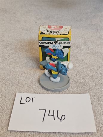 Vintage Schleich Peyo Super Smurf in Box - Olympia - 1979