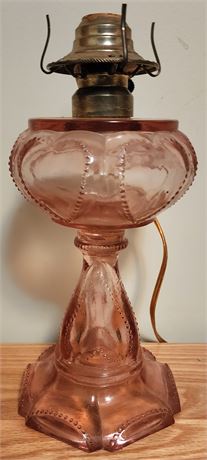 Vintage Pink Depression Queen Heart Lamp