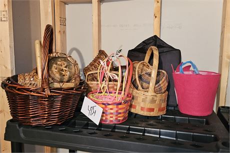 Mixed Size Basket Lot