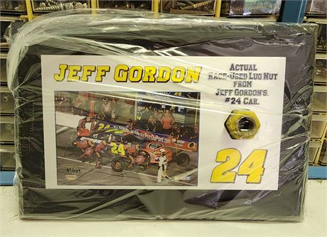 Jeff Gordon Race Used Lugnut