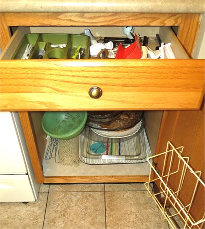 Kitchen Cabinet & Drawer Cleanout