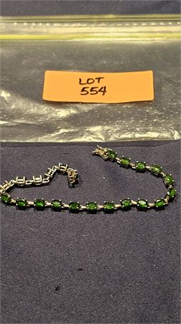 Sterling 8" Green Garnet Bracelet 0.33 ozt