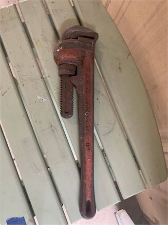 Ridgid Heavy Duty 8" Metal Pipe Wrench Tool