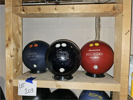 Bowling Balls - Columbia 300 & Edge