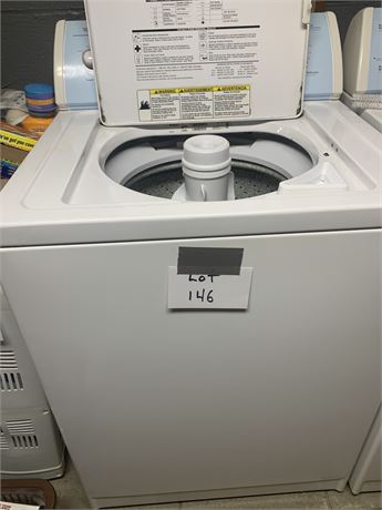 White Whirlpool Washing Machine Model LSR8433KQ0