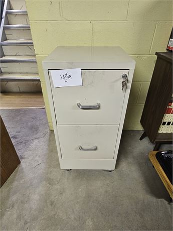 Tan 2 Drawer File Cabinet With Key