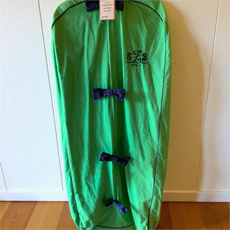 Vintage Tanner Green Zip Up Garment Bag W/Navy Blue Bows & Embroidered Monogram
