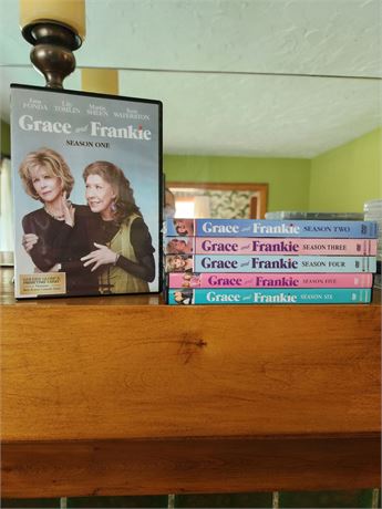 DVD Complete Seasons 1-6 of Grace & Frankie