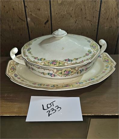 Mt.Clemens Lidded Soup Tureen & Platter