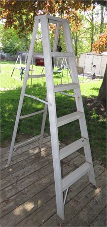 Aluminum 6' Step Ladder