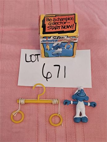 Vintage Original PVC Peyo Schleich Super Smurf Sports