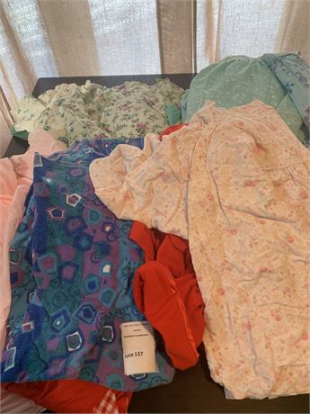 Women's Vintage Night Shirts, Muumuus, Housecoats, Shirts/Tops (Size M and L)