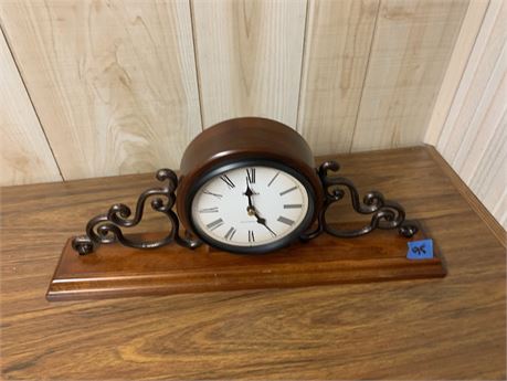 Vintage Bulova Westminster Mantel Battery Operated Clock With Walnut Finish