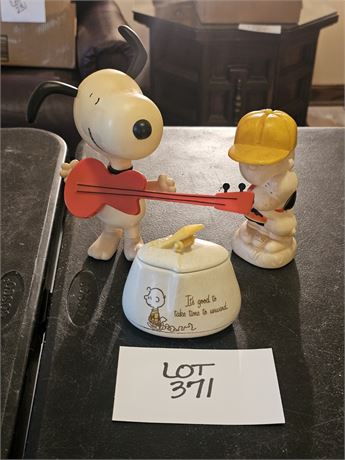 Peanuts Vintage Avon Peanut Pals Shampoo & Snoopy & Guitar, Charlie Brown Trinke