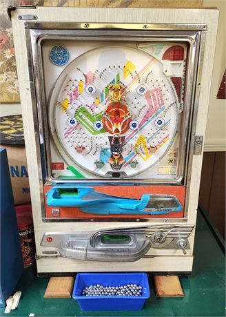 Vintage Sankyo Palace Imports Machine