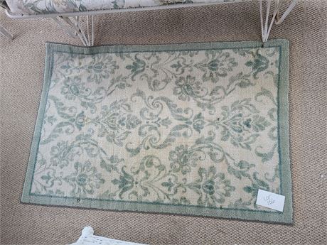 2TOR - Small Area Rug - Color Mischa Pewter