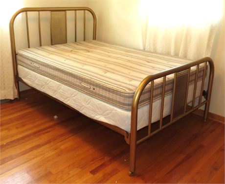 Full Size Bed