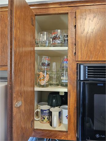 Kitchen Cupboard Cleanout: Coffee Mugs / Cups & More