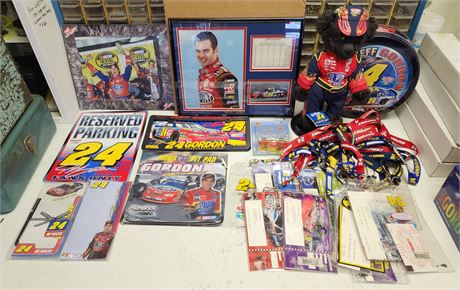 Tote of Nascar Items