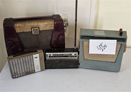 Cherry Bakelite Radio, RCA Radio & More