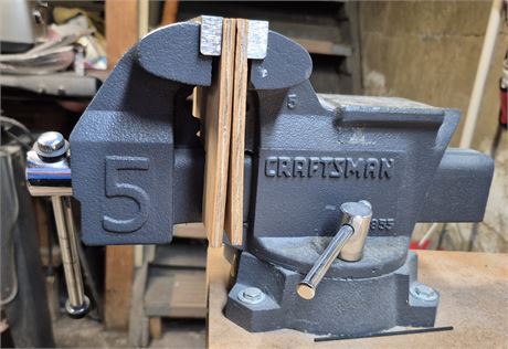 5" Craftsman Vise