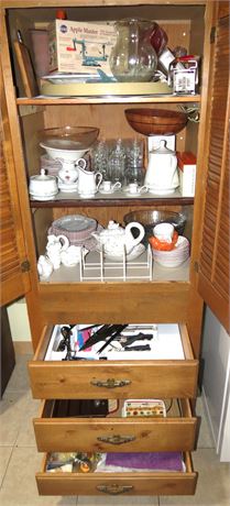 Kitchen Cabinet, 3 Drawers Cleanout