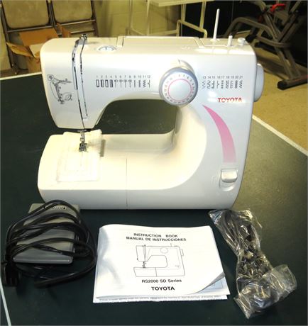 Toyota Sewing Machine