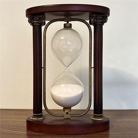 Bombay Company 60 Minute Hourglass